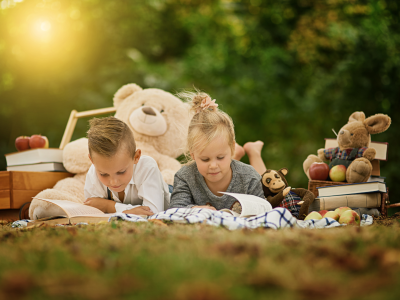 Thumbnail for Saga och sång ute