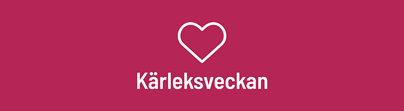 Vit ikon i form av ett hjärta som har en stubin, #kärleksbombamotala, mot rosa bakgrund.